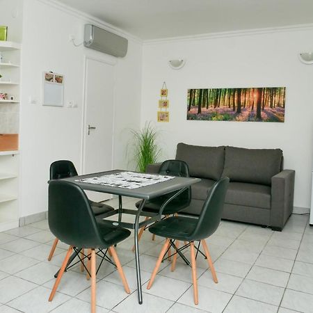 Cseresznyes Apartman Berekfurdo Luaran gambar